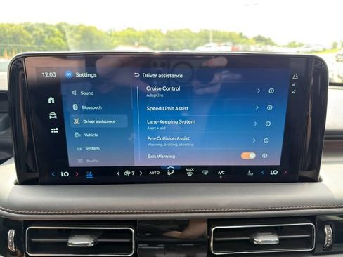 Used 2025 Lincoln Aviator Reserve w/ Jet Appearance Package AWD/4WD image 34