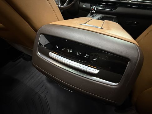 Used 2021 Cadillac Escalade Sport image 26