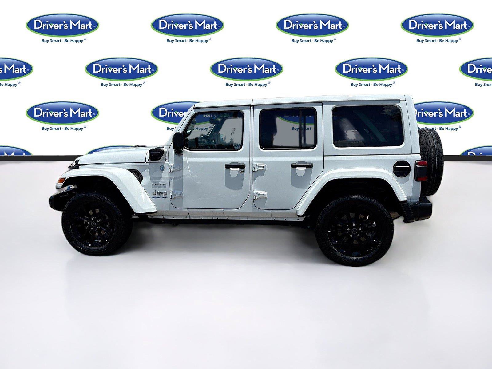 Used 2024 Jeep Wrangler Unlimited Sahara AWD/4WD image 4