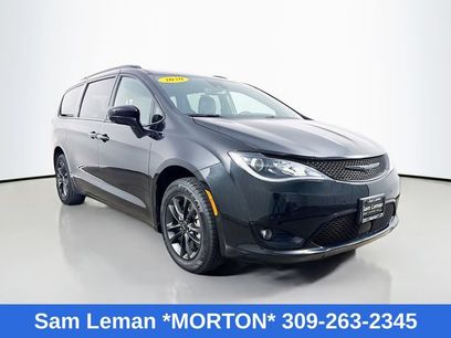 Used 2020 Chrysler Pacifica Touring-L w/ Advanced Safetytec Group