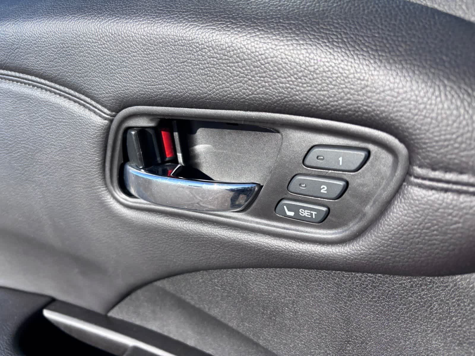 Used 2018 Acura RDX FWD image 17