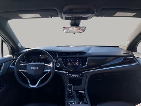 Used 2020 Cadillac XT6 Premium Luxury image 19