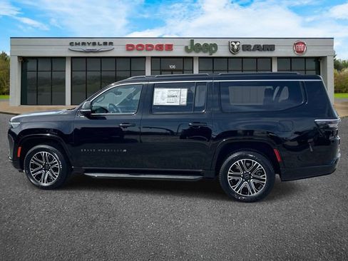 New 2026 Jeep Grand Wagoneer L 4WD image 32