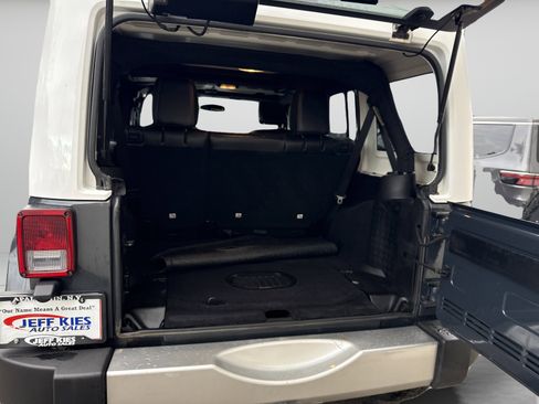 Used 2017 Jeep Wrangler Unlimited Sahara w/ Quick Order Package 24E Chief image 7