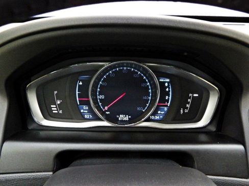 Used 2014 Volvo XC60 T6 image 16