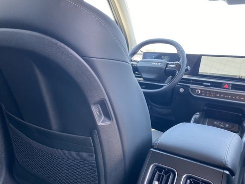 New 2026 Kia Sorento EX FWD image 24