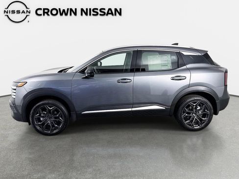 New 2026 Nissan Kicks SR FWD image 8