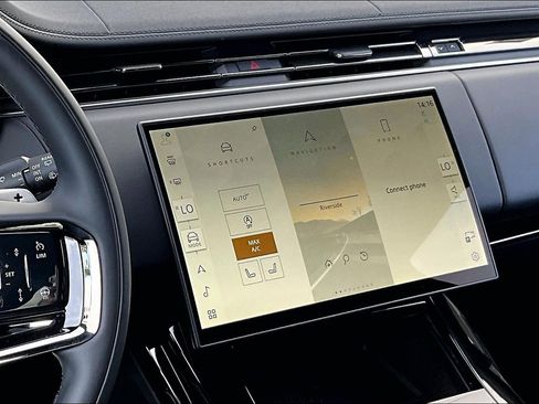 New 2026 Land Rover Range Rover Sport Dynamic SE image 7