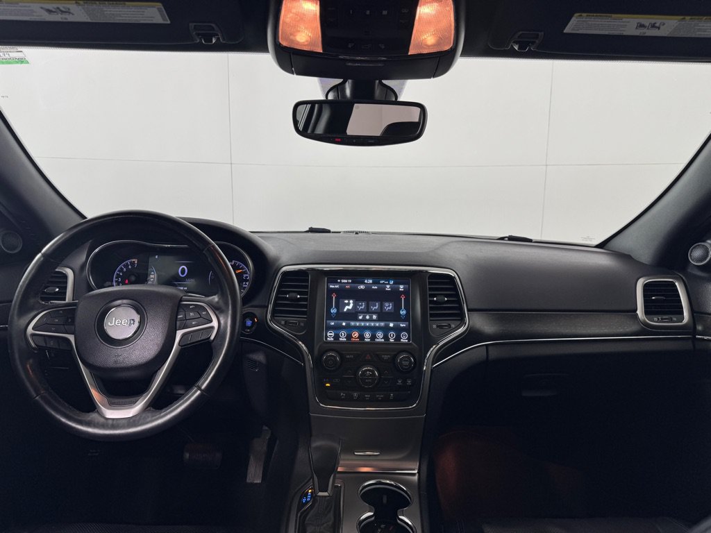 Used 2018 Jeep Grand Cherokee Limited w/ Luxury Group II AWD/4WD image 23