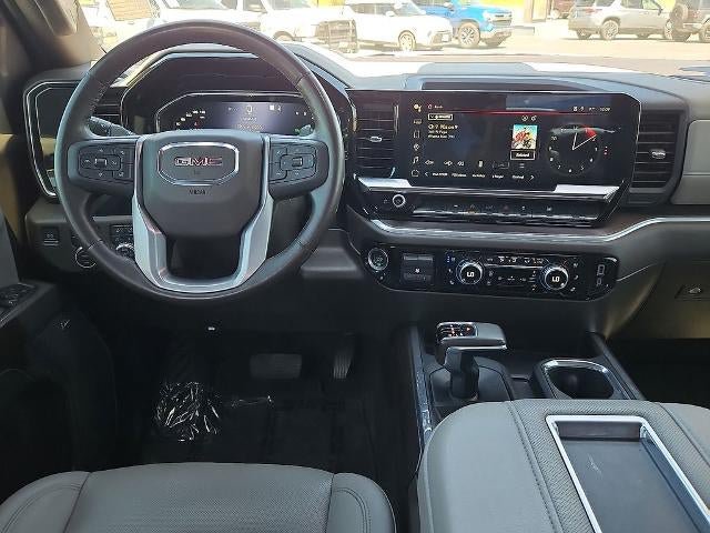 Used 2022 GMC Sierra 1500 SLT AWD/4WD image 19