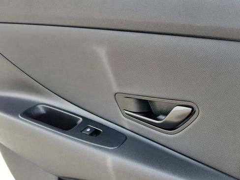New 2026 Hyundai Elantra Sport FWD image 23