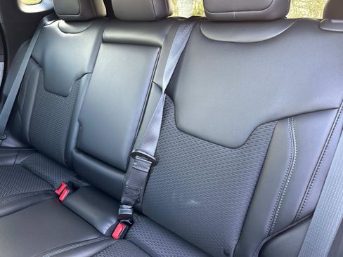 New 2026 Jeep Compass Latitude w/ Driver Assistance Group AWD/4WD image 13