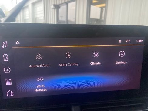 Used 2024 Chevrolet Trax LT w/ Driver Confidence Package FWD image 8