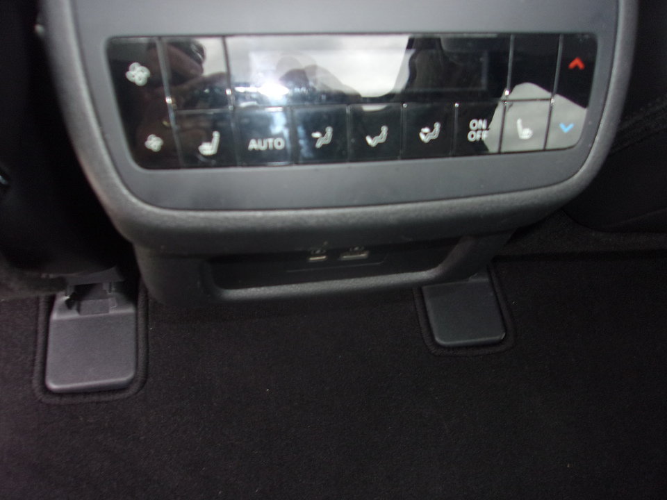 Used 2025 Nissan Pathfinder SL w/ SL Premium Package AWD/4WD image 22