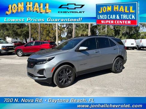 Used 2024 Chevrolet Equinox RS w/ LPO, Floor Liner Package image 2