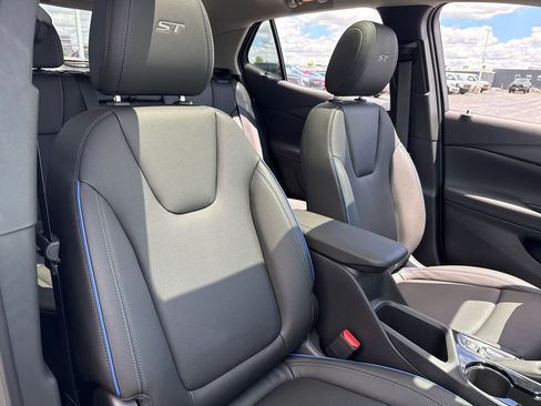 New 2026 Buick Encore GX Sport Touring w/ Comfort Package AWD/4WD image 36