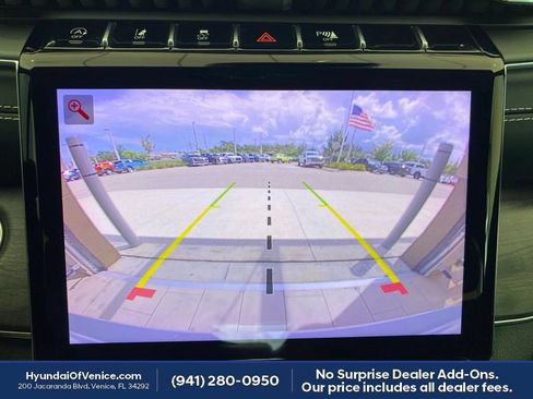 Used 2022 Jeep Grand Cherokee Overland AWD/4WD image 8