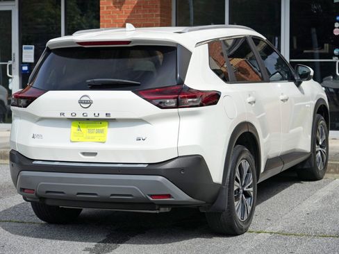 Used 2023 Nissan Rogue SV w/ SV Premium B Package FWD image 46