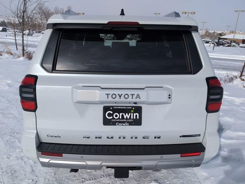Used 2026 Toyota 4Runner Limited image 6