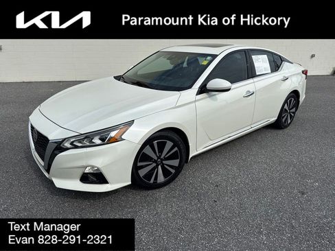 Used 2019 Nissan Altima 2.5 SV FWD image 1