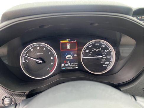 Used 2020 Subaru Forester Limited image 17