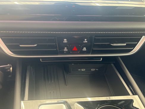 New 2026 Volkswagen Atlas Cross Sport SEL R-Line AWD/4WD image 23