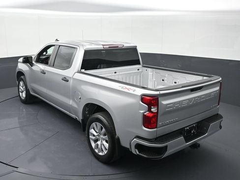Used 2022 Chevrolet Silverado 1500 Custom AWD/4WD image 19