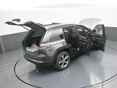 New 2026 Jeep Grand Cherokee Limited AWD/4WD image 54