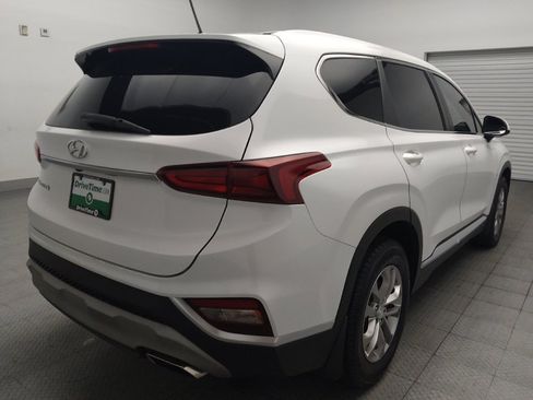 Used 2020 Hyundai Santa Fe SE FWD image 9
