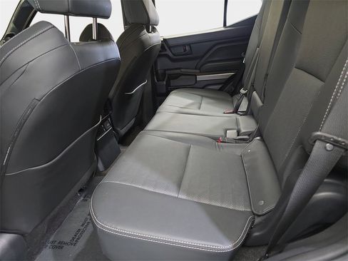 Used 2025 Toyota 4Runner TRD Off-Road Premium w/ Tow Technology Package image 17