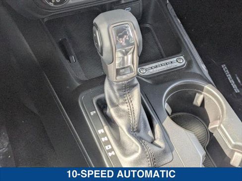 Used 2025 Ford Bronco Outer Banks AWD/4WD image 14
