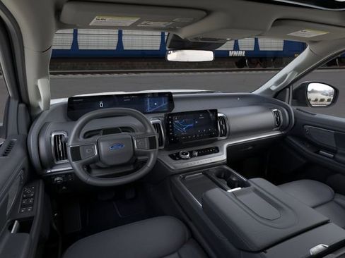 New 2026 Ford Expedition Max Platinum AWD/4WD image 9