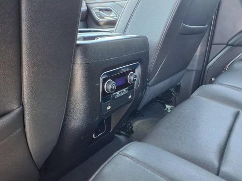 Used 2024 Chevrolet Tahoe LT AWD/4WD image 23