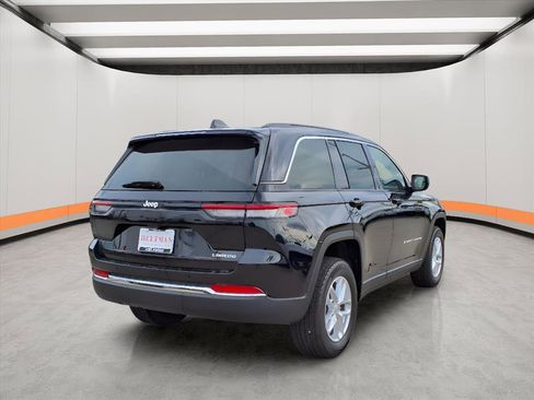 New 2025 Jeep Grand Cherokee Laredo X image 7