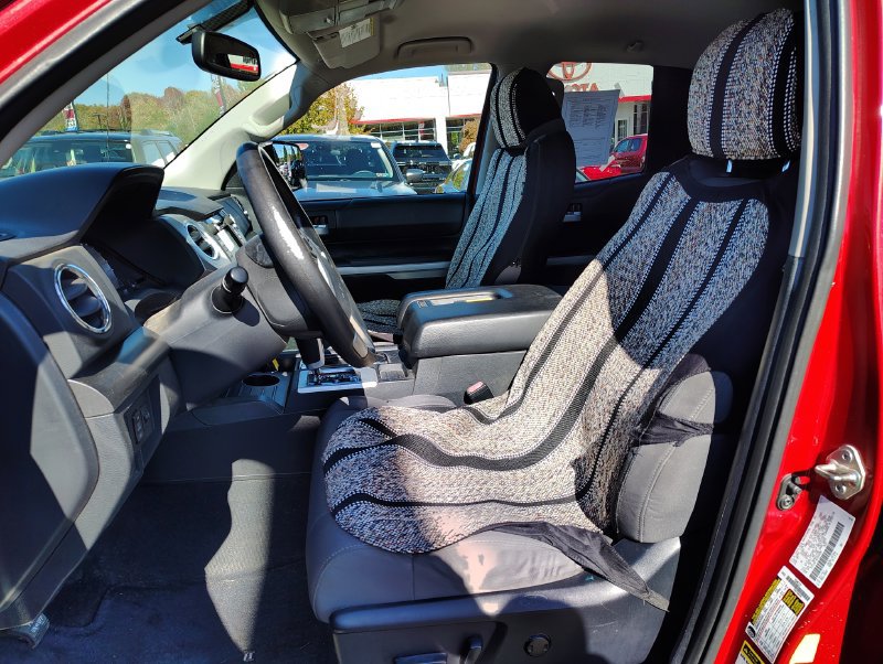 Used 2014 Toyota Tundra SR5 w/ TRD Off Road Package AWD/4WD image 10