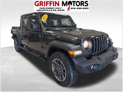 Used 2022 Jeep Gladiator Sport w/ Trailer Tow Package