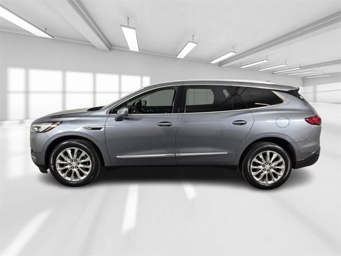 Used 2020 Buick Enclave Premium w/ Sun and Sites Package image 3