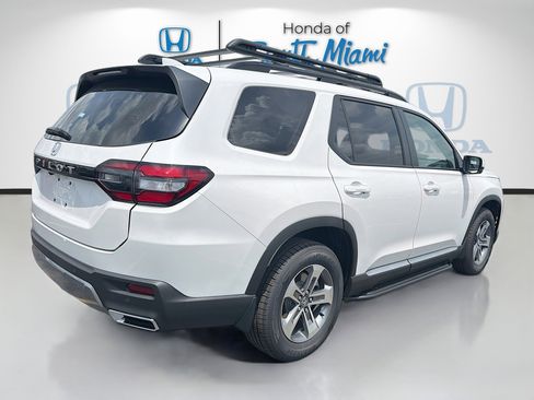 New 2026 Honda Pilot EX-L image 2