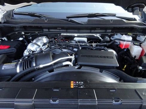 New 2026 Chevrolet Silverado 2500 LTZ w/ LTZ Premium Package AWD/4WD image 11