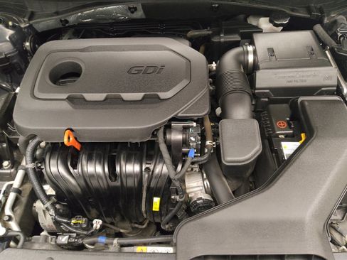 Used 2018 Hyundai Sonata SE FWD image 30