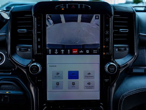 Used 2024 RAM 3500 Limited image 27