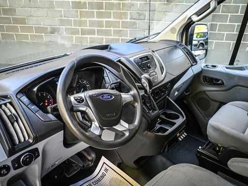 Used 2017 Ford Transit 350 148 Low Roof RWD image 8