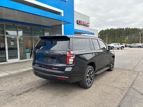 Used 2022 Chevrolet Tahoe RST w/ Luxury Package AWD/4WD image 5