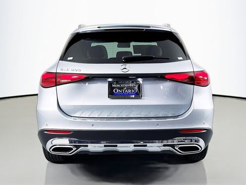 New 2026 Mercedes-Benz GLC 300 image 3