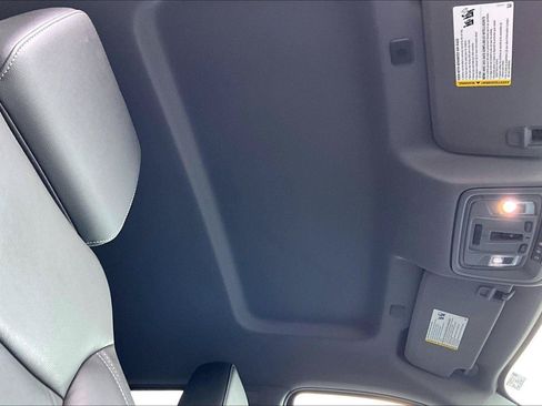 Used 2019 Chevrolet Silverado 1500 RST w/ All-Star Edition AWD/4WD image 23