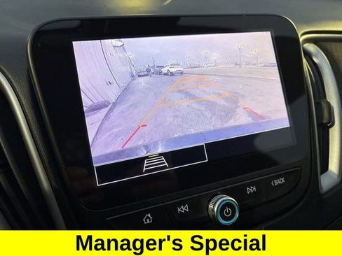 Used 2024 Chevrolet Malibu LT image 23