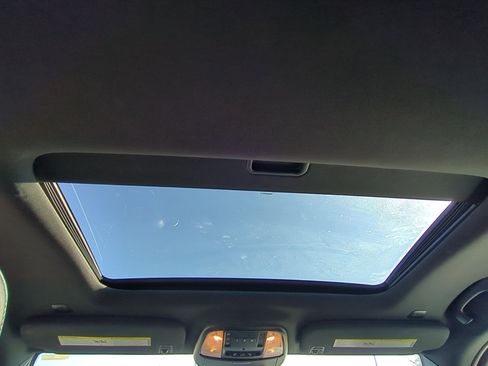 Used 2023 Dodge Durango GT image 29