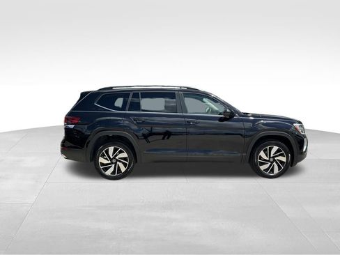 New 2026 Volkswagen Atlas SE FWD image 6