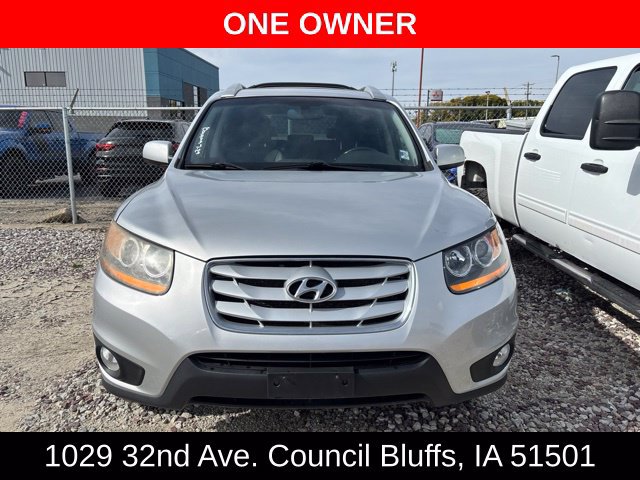 Used 2010 Hyundai Santa Fe Limited w/ Navigation Pkg 4 AWD/4WD image 2