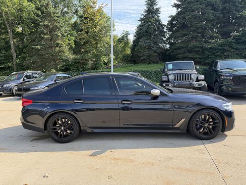 Used 2018 BMW M550i xDrive AWD/4WD image 4